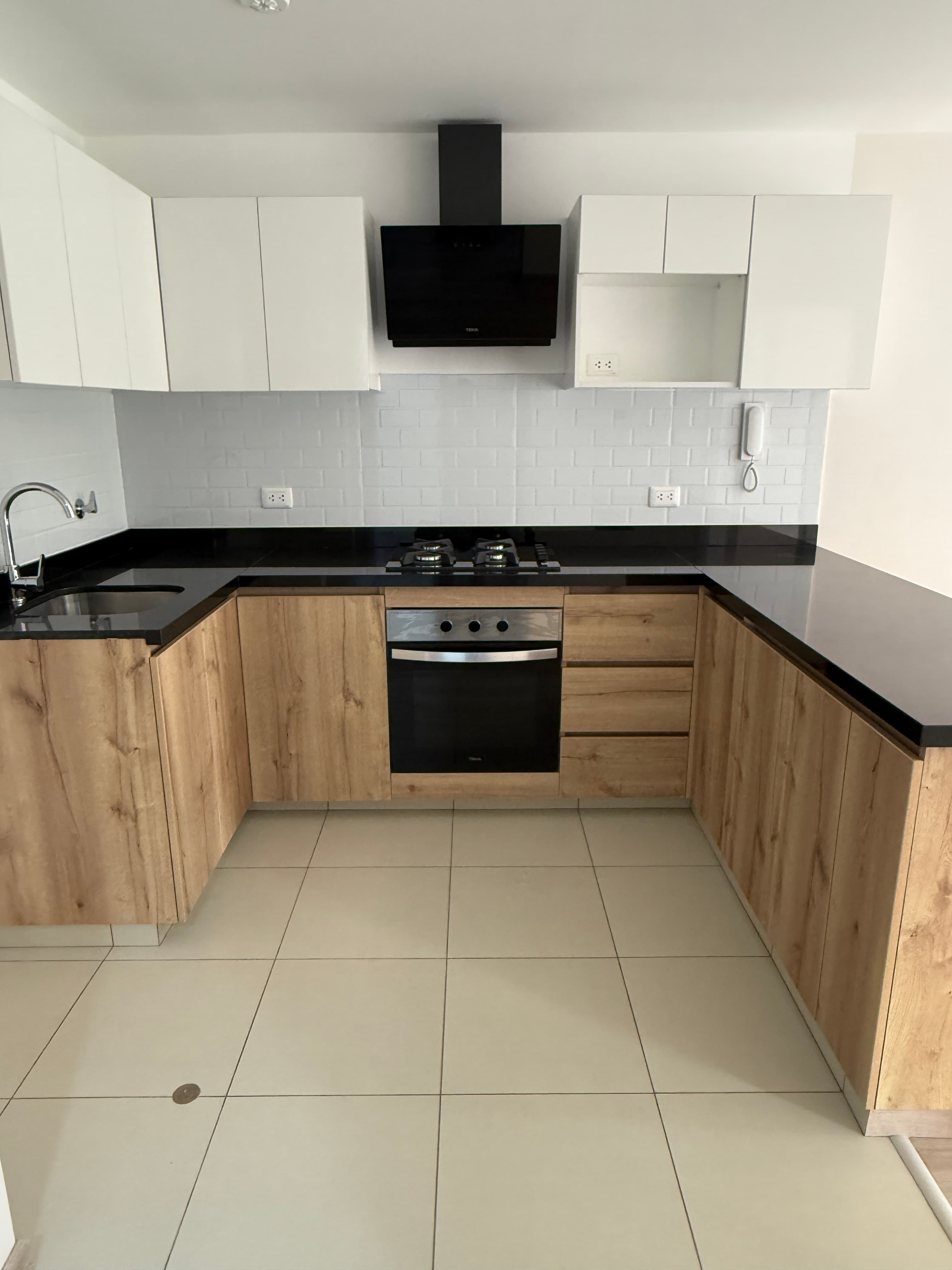 Cocina - muebles y electrodomésticos